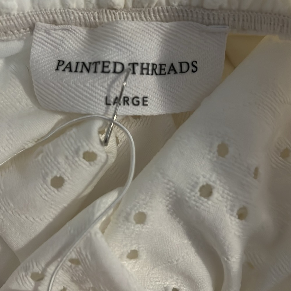 Painted Threads Eyelet Puff Sleeve Top Size L New - image 4